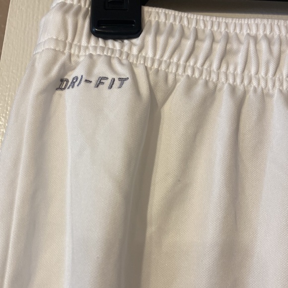 Nike shorts/trainer athletic - Picture 2 of 6